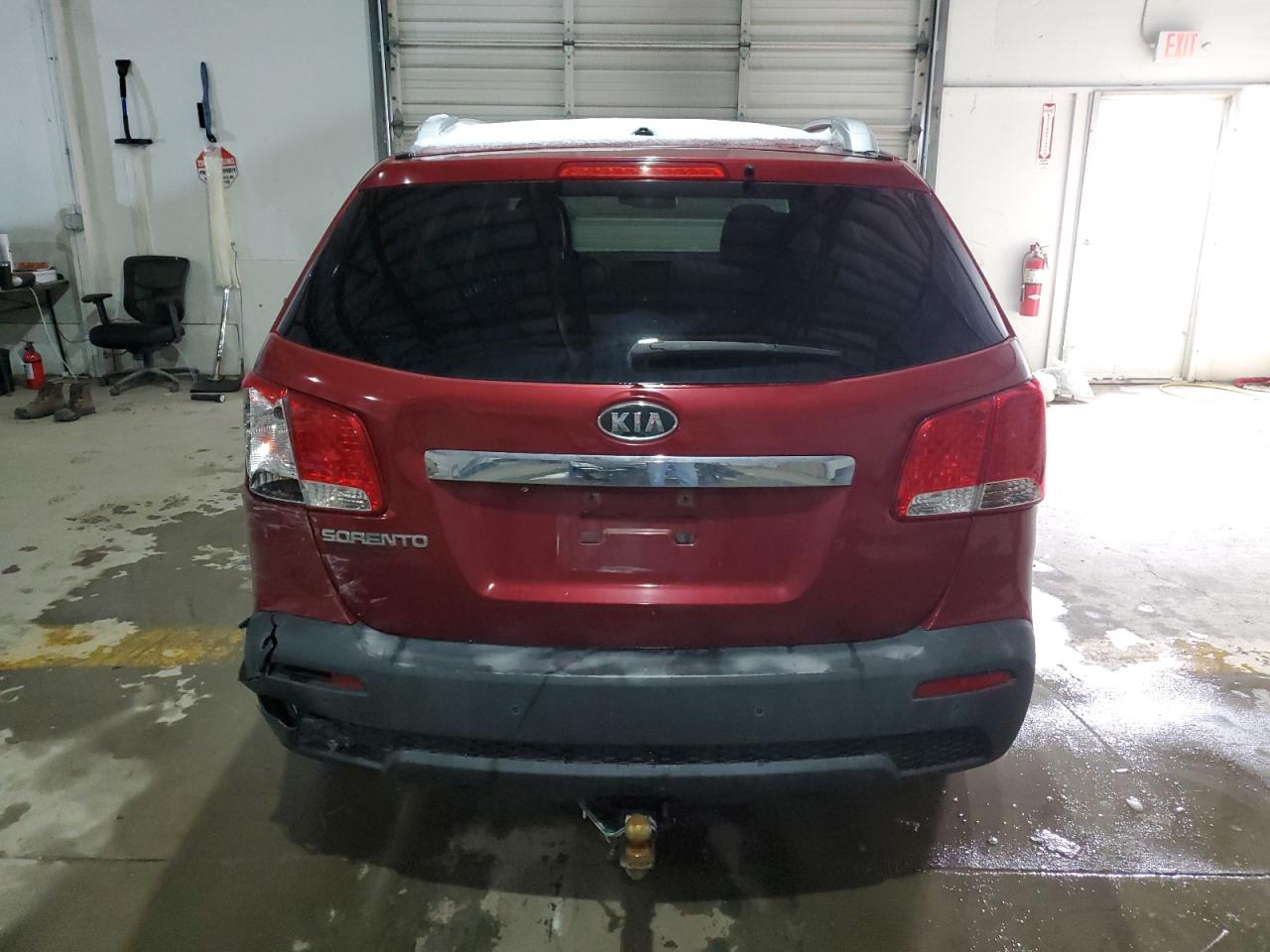 2011 KIA Sorento VIN 5XYKTDA14BG004726 Copart auction photo, rear end / side damage thumbnail 6