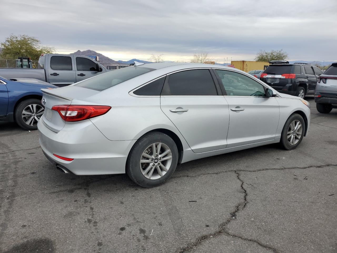 2016 Hyundai Sonata VIN 5NPE24AF2GH342203 Copart auction photo, vandalism damage thumbnail 3