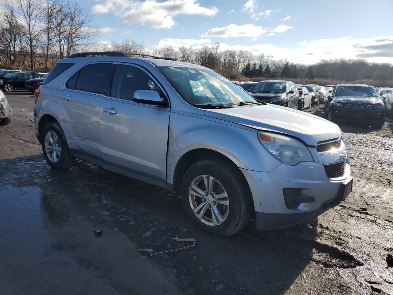 2011 Chevrolet Equinox VIN 2CNALDEC2B6201622 Copart auction photo, rear end / side damage thumbnail 4