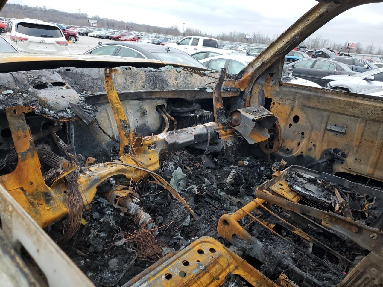 2001 Dodge RAM VIN 3B7KF23631G205635 Copart auction photo, burn damage thumbnail 8