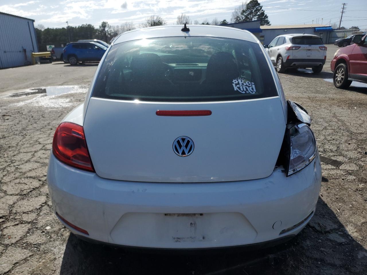 2014 Volkswagen Beetle VIN 3VWJ17AT1EM665073 Copart auction photo, front end / rear end damage thumbnail 6