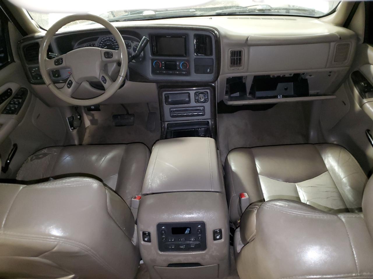 2005 GMC Yukon VIN 1GKEK63U35J192733 Copart auction photo, rear end / side damage thumbnail 8