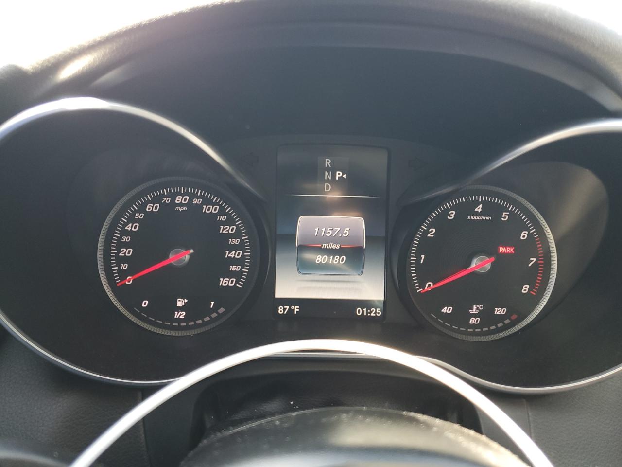2017 Mercedes-Benz C-klasse VIN 55SWF4JB8HU184096 Copart auction photo, front end damage thumbnail 9