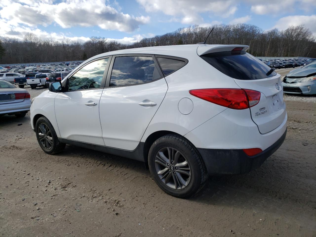 2014 Hyundai Tucson VIN KM8JT3AF3EU890134 Copart auction photo, side / front end damage thumbnail 2