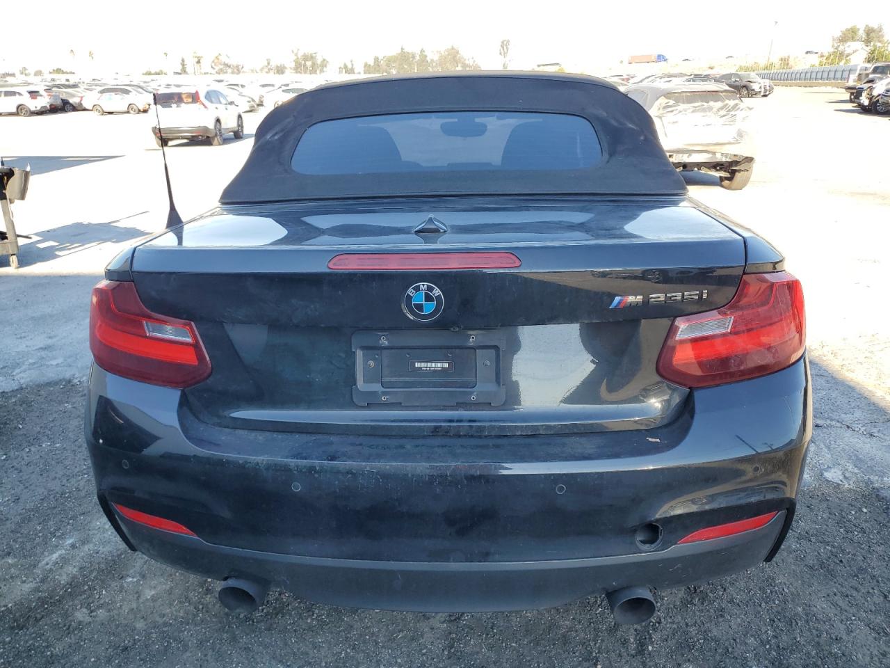 2015 BMW M2 VIN WBA1M1C53FV393331 Copart auction photo, all over damage thumbnail 6