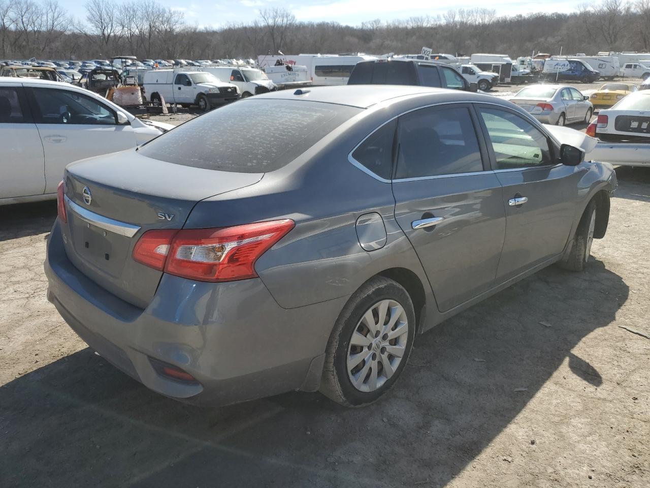 2016 Nissan Sentra VIN 3N1AB7AP9GY239942 Copart auction photo, front end damage thumbnail 3