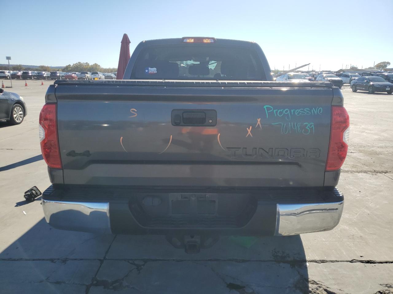 2018 Toyota Tundra VIN 5TFDW5F1XJX699577 Copart auction photo, front end damage thumbnail 6