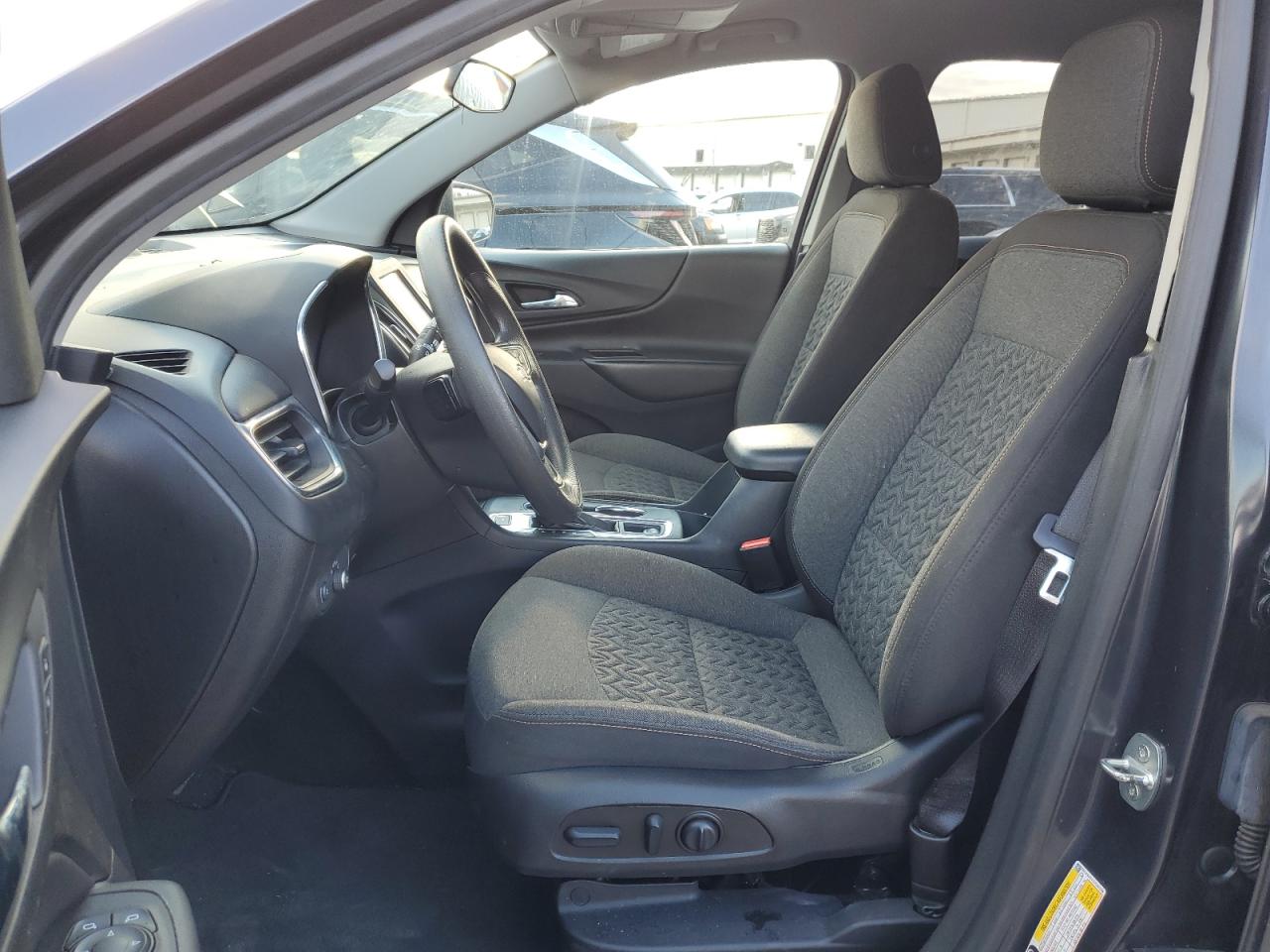 2022 Chevrolet Equinox VIN 2GNAXUEV7N6155548 Copart auction photo, rear end / minor dent/scratches damage thumbnail 7