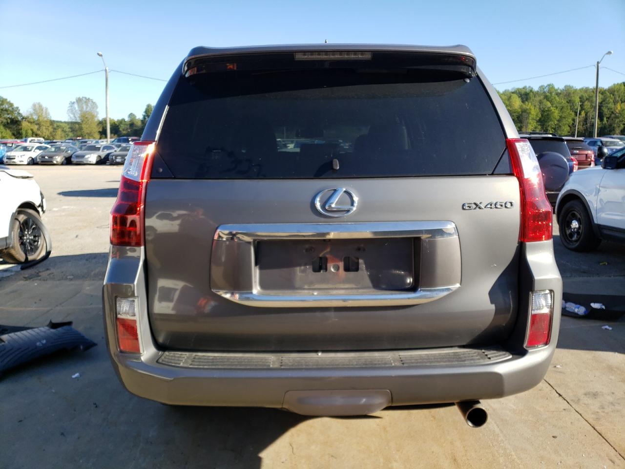 2011 Lexus GX VIN JTJBM7FX4B5034830 Copart auction photo, front end damage thumbnail 6