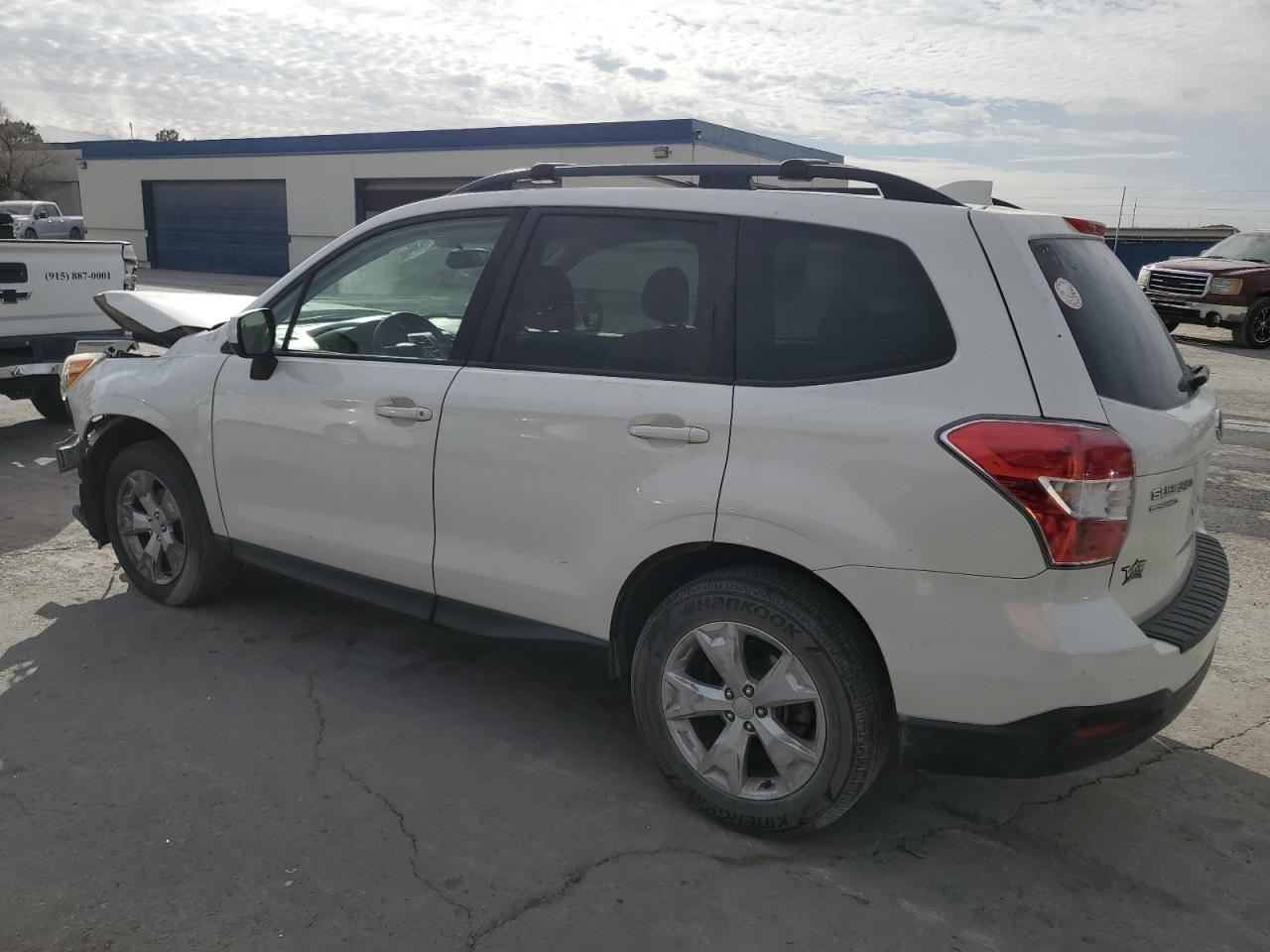 2016 Subaru Forester VIN JF2SJAFC7GH531190 Copart auction photo, front end damage thumbnail 2