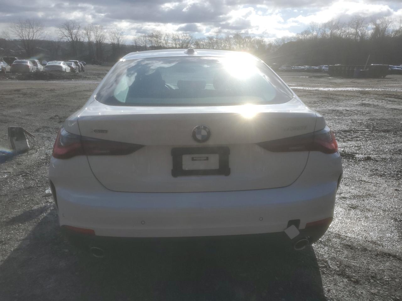 2023 BMW 4er VIN WBA73AV07PFN00410 Copart auction photo, front end / side damage thumbnail 6