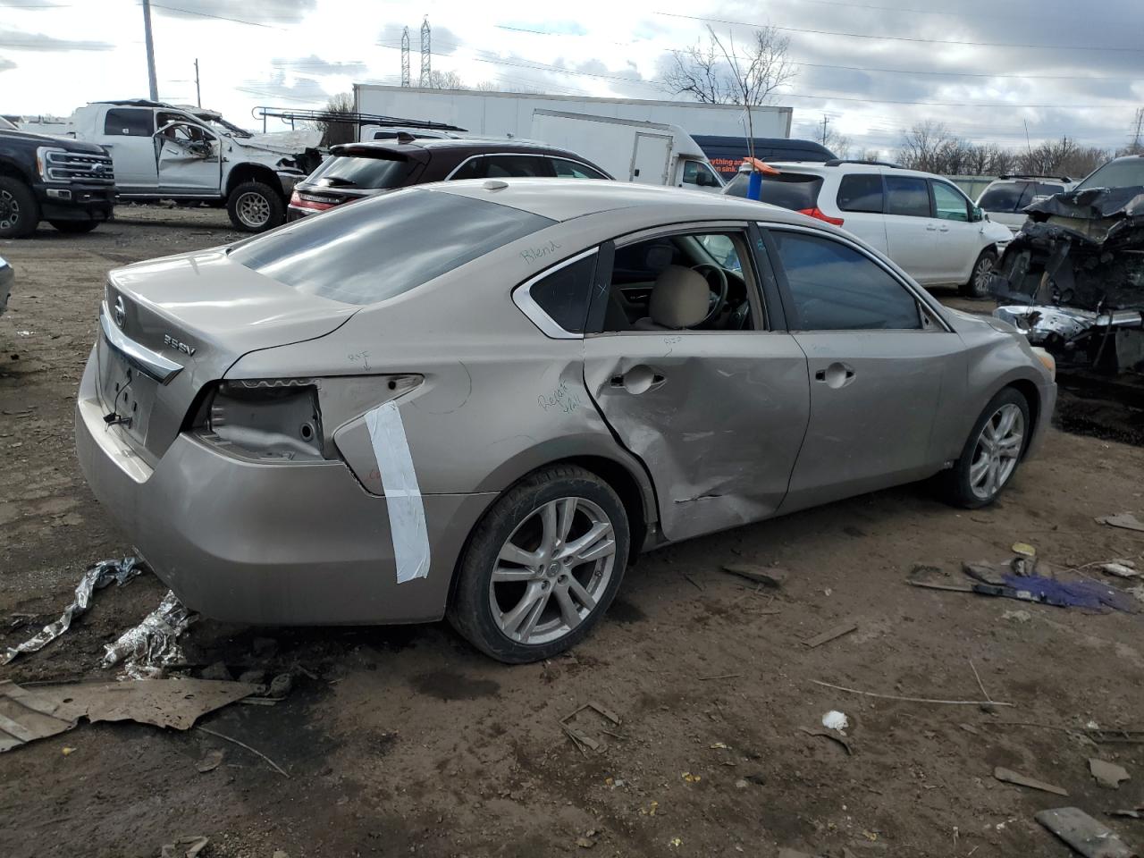 2013 Nissan Altima VIN 1N4BL3AP3DC107941 Copart auction photo, side / rear end damage thumbnail 3