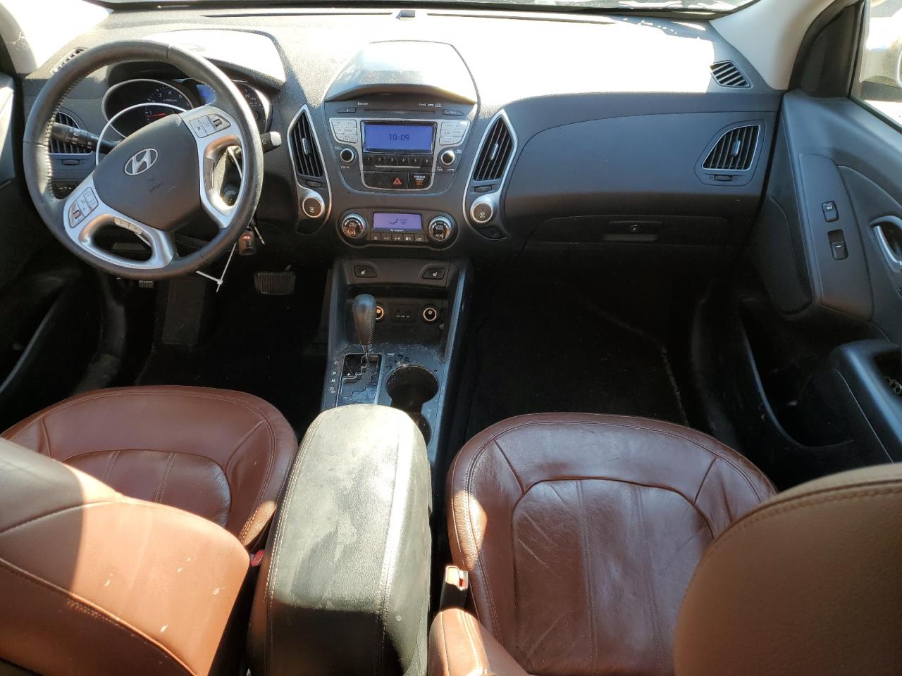 2011 Hyundai Tucson VIN KM8JUCAC6BU248926 Copart auction photo, front end / side damage thumbnail 8