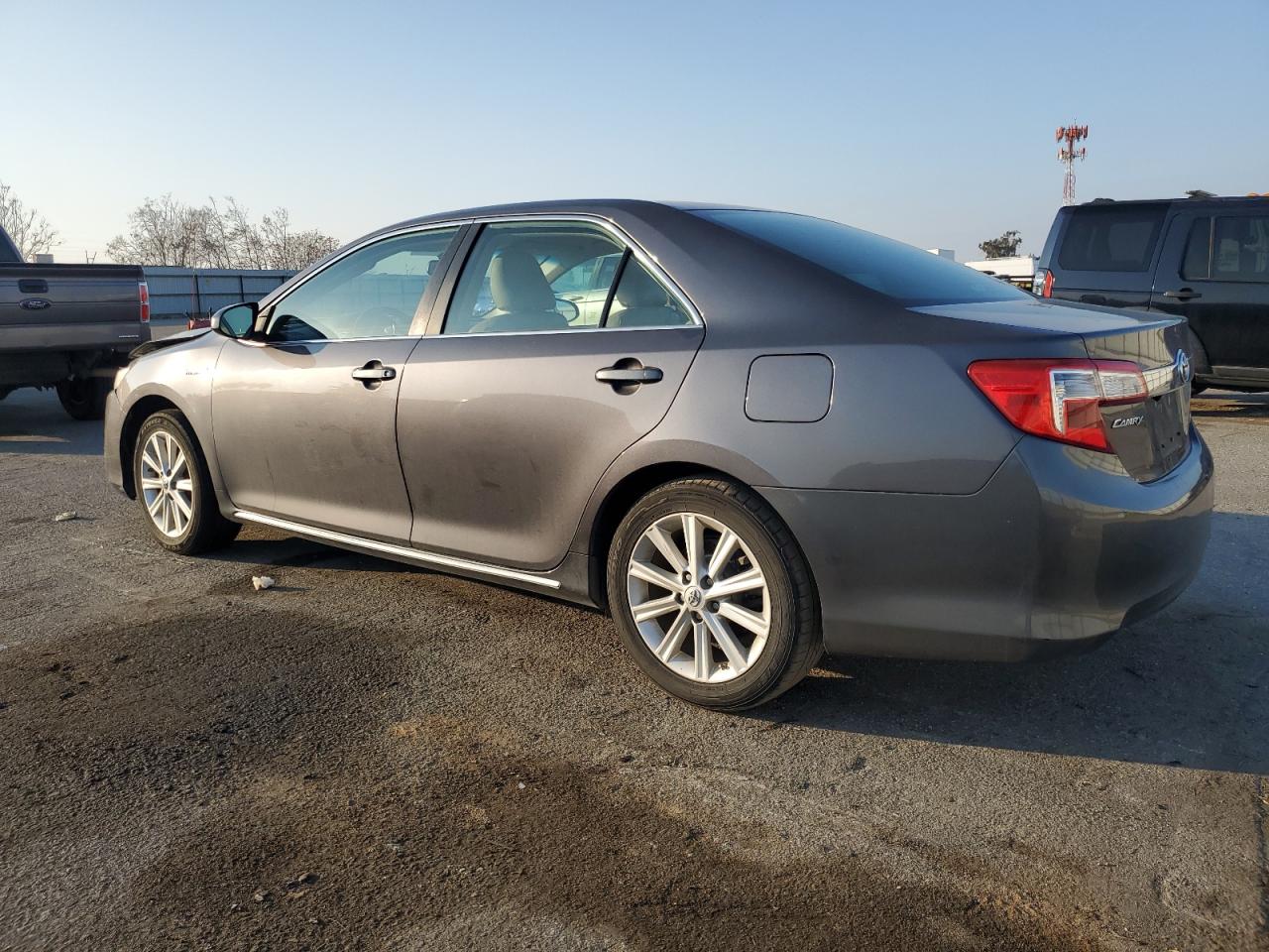 2013 Toyota Camry VIN 4T1BD1FK8DU095302 Copart auction photo, front end damage thumbnail 2