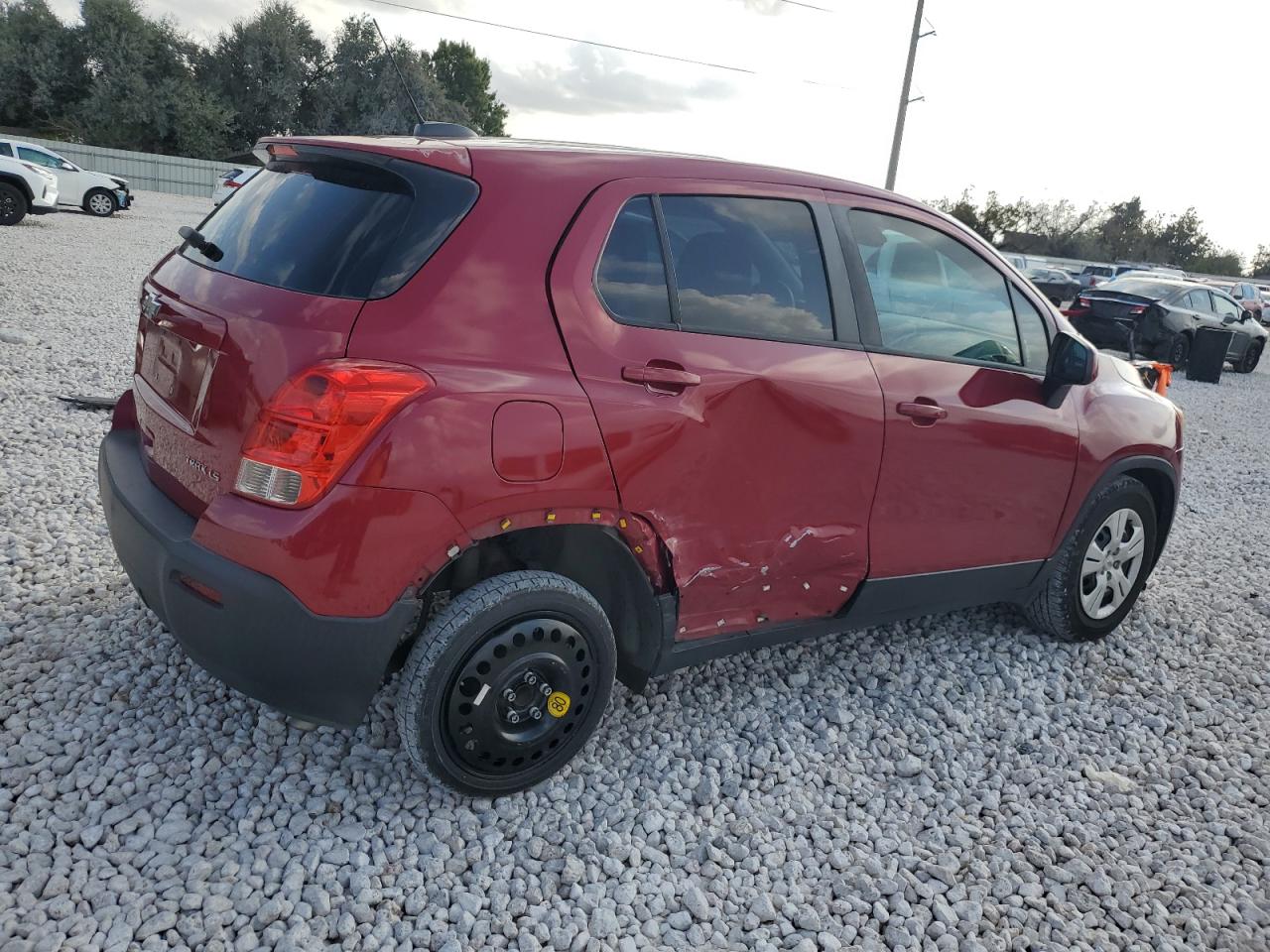 2015 Chevrolet Trax VIN KL7CJKSB0FB239451 Copart auction photo, side damage thumbnail 3