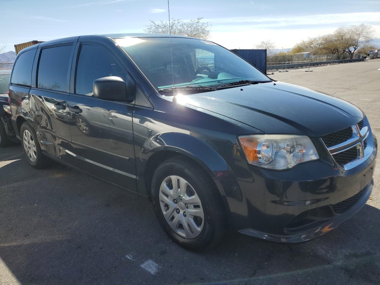 2013 Dodge Caravan VIN 2C4RDGBGXDR795729 Copart auction photo, rear end damage thumbnail 4