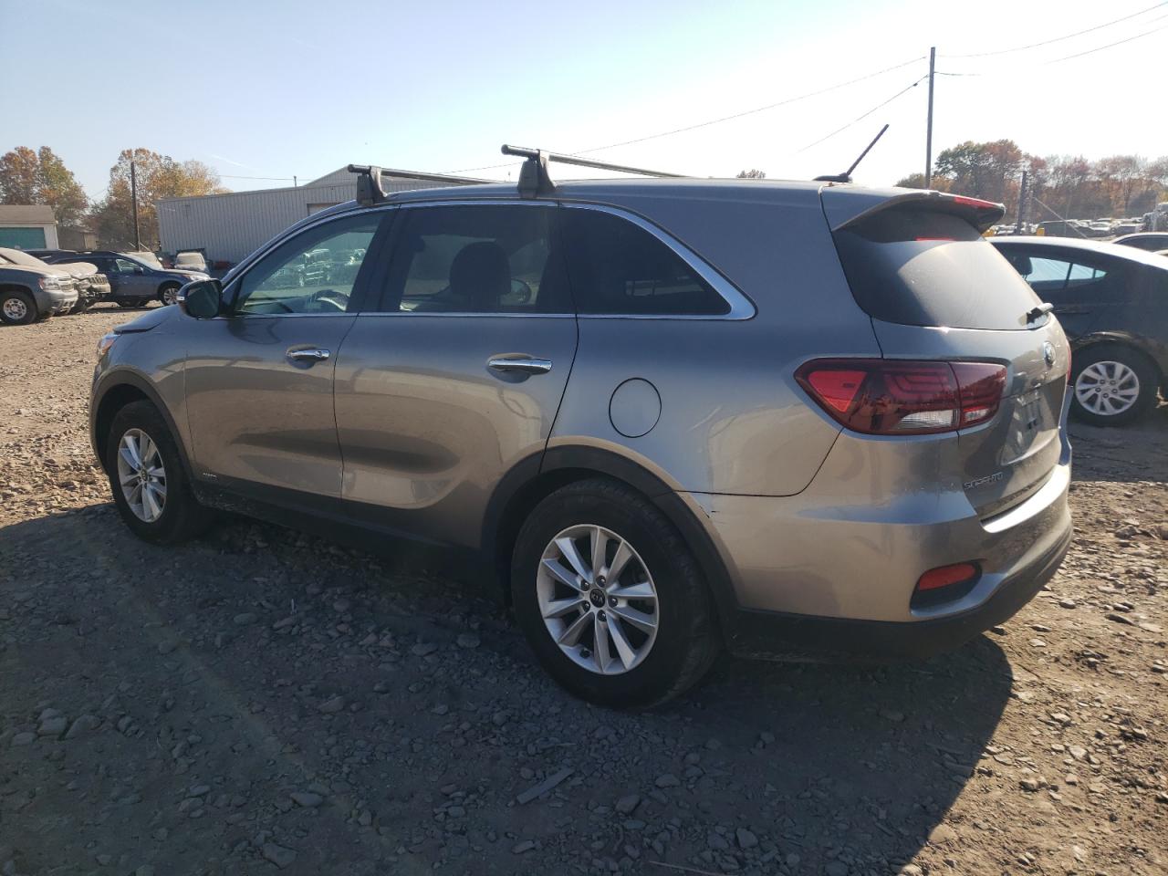 2019 KIA Sorento VIN 5XYPGDA33KG547254 Copart auction photo, front end / rear end damage thumbnail 2