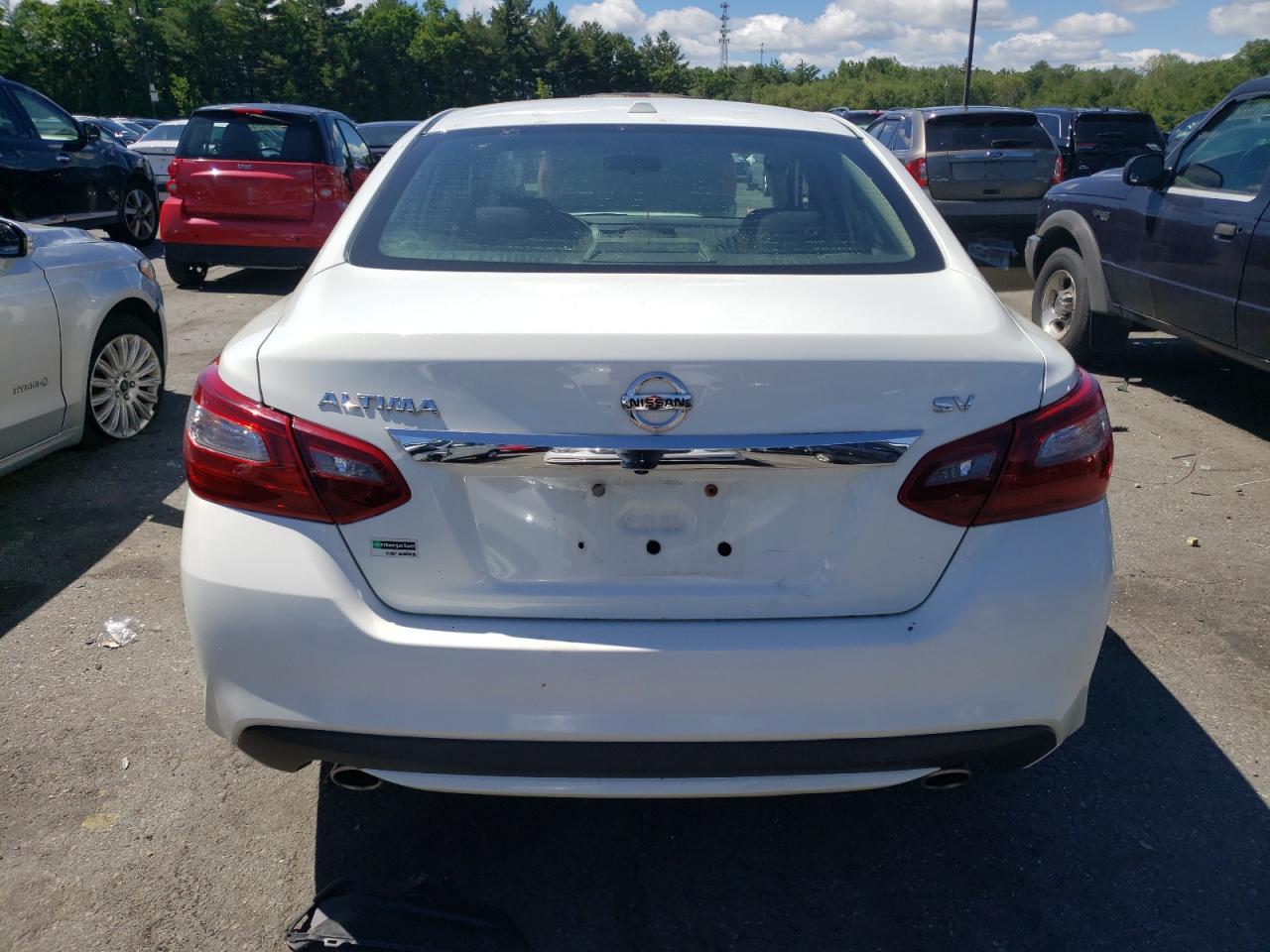 2018 Nissan Altima VIN 1N4AL3AP9JC283643 Copart auction photo, front end / minor dent/scratches damage thumbnail 6