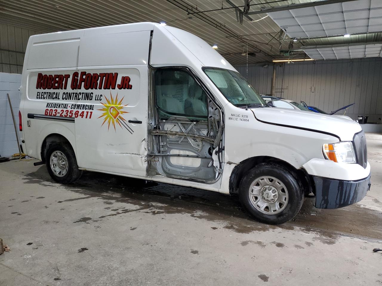 2012 Nissan NV VIN 1N6BF0LX0CN101723 Copart auction photo, side / minor dent/scratches damage thumbnail 4