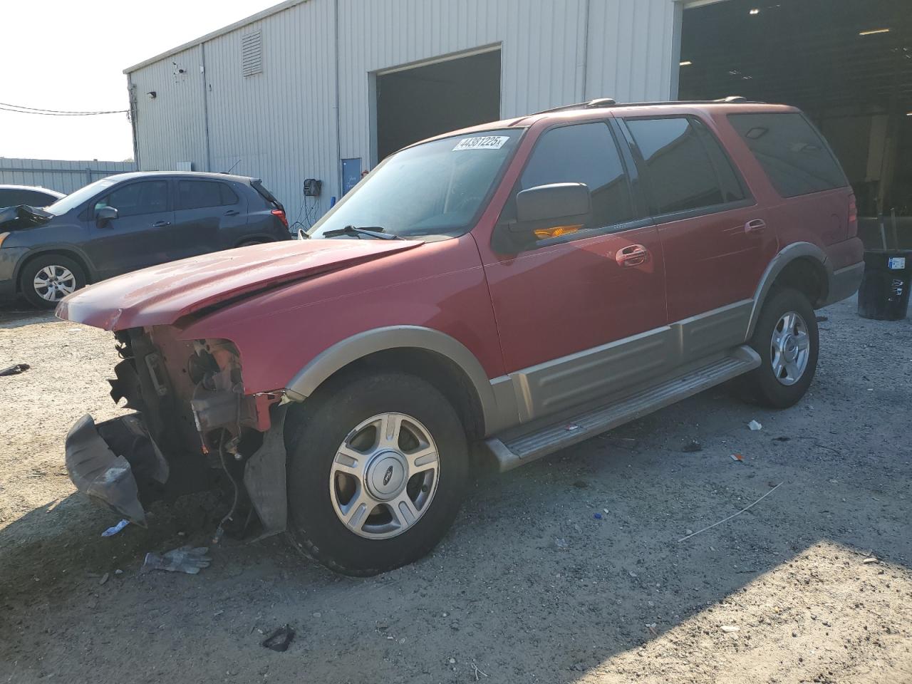 2004 Ford Expedition VIN 1FMRU17W84LB00147