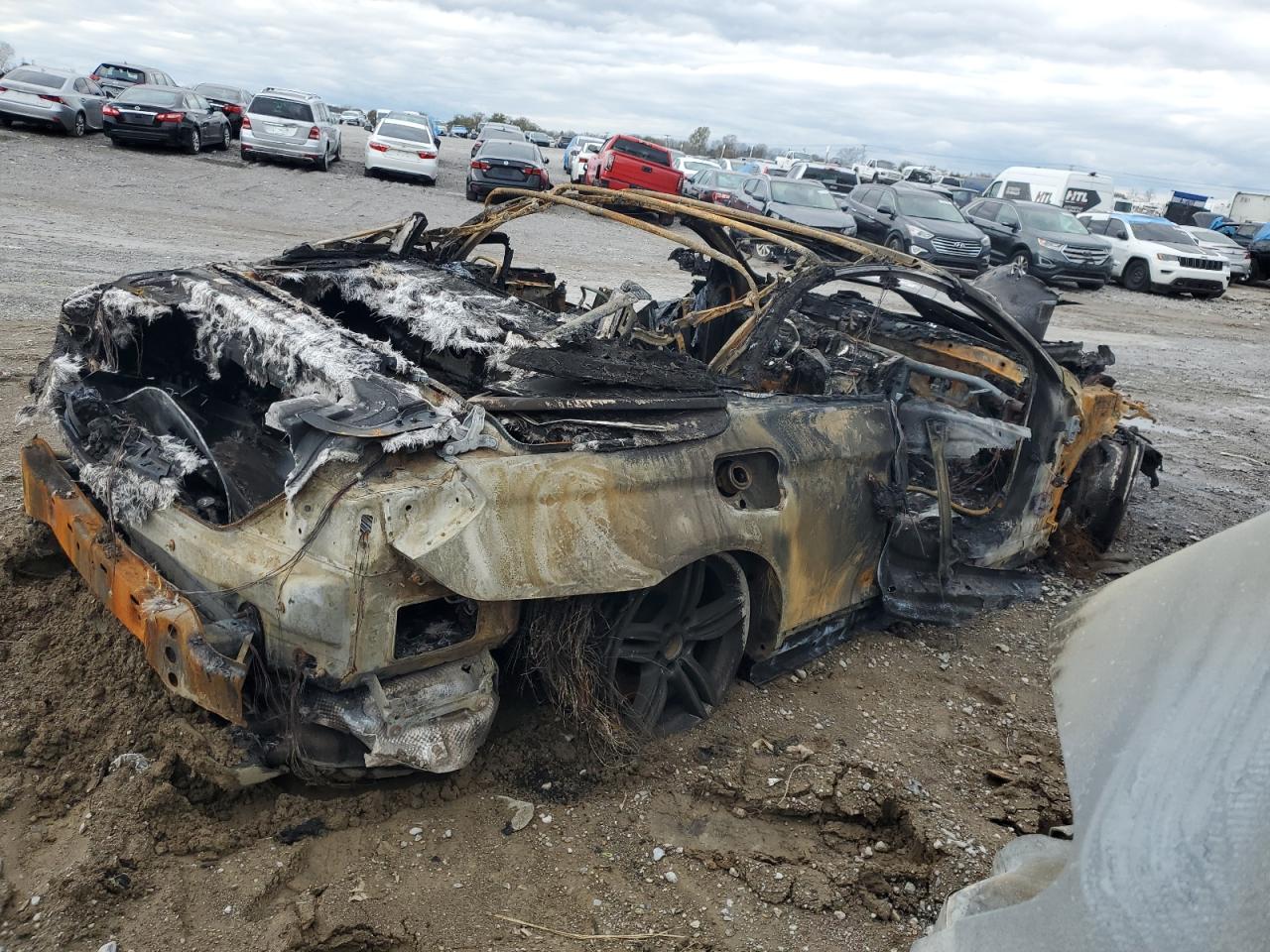 2012 BMW 6er VIN WBALZ5C57CC619590 Copart auction photo, burn damage thumbnail 3