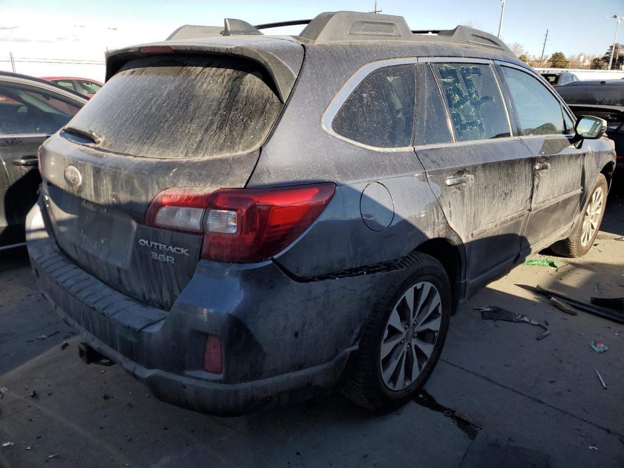 2017 Subaru Outback VIN 4S4BSENCXH3230945 Copart auction photo, side / front end damage thumbnail 3