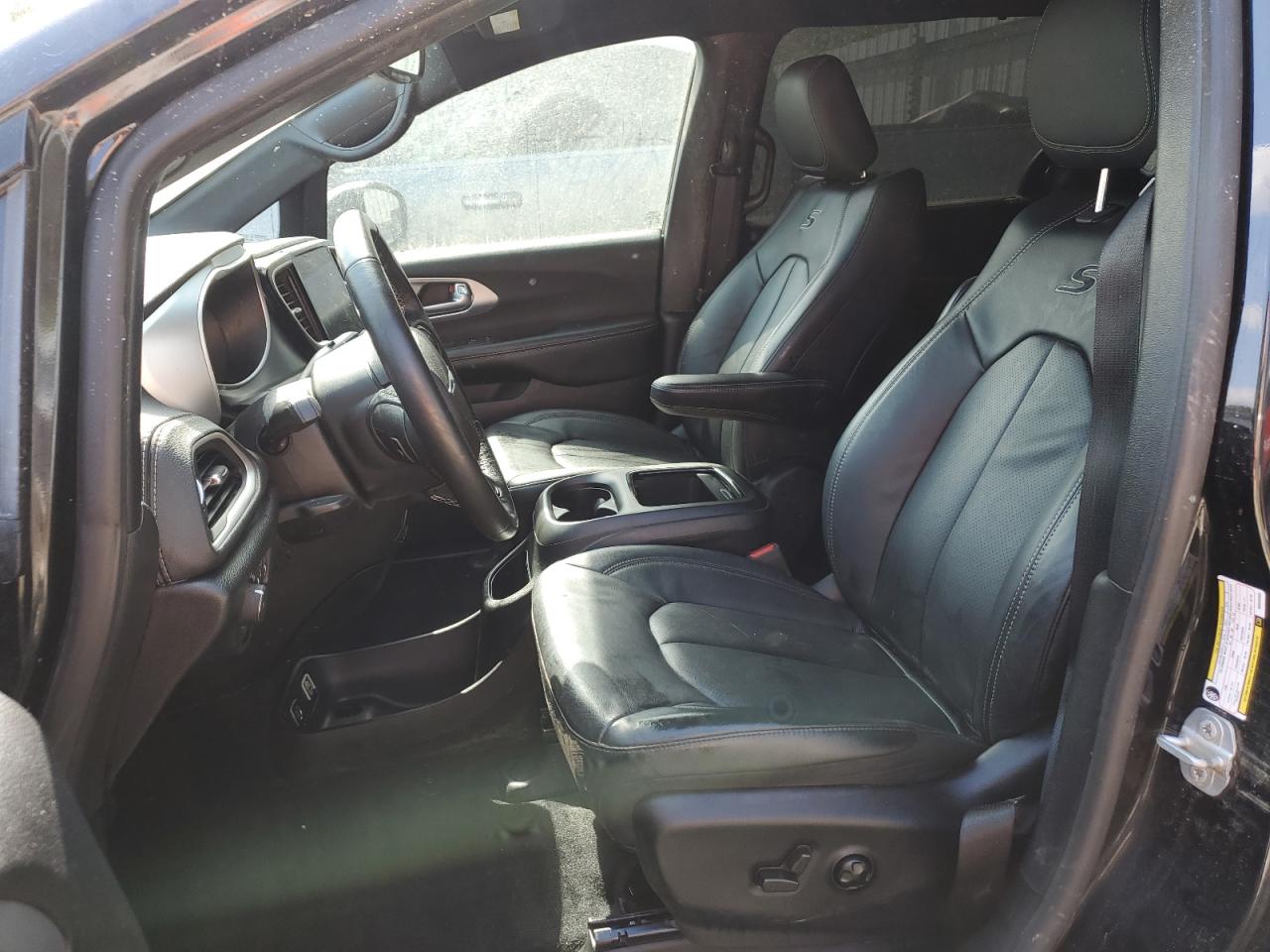 2021 Chrysler Pacifica VIN 2C4RC1BGXMR556603 Copart auction photo, water/flood damage thumbnail 7