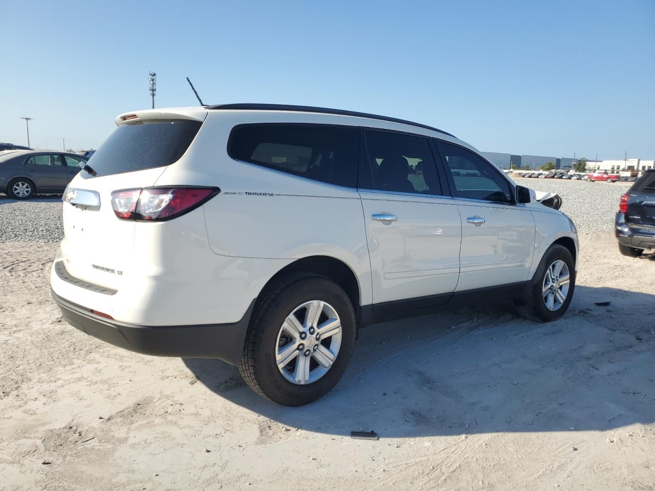 2014 Chevrolet Traverse VIN 1GNKRHKD9EJ105447 Copart auction photo, front end damage thumbnail 3