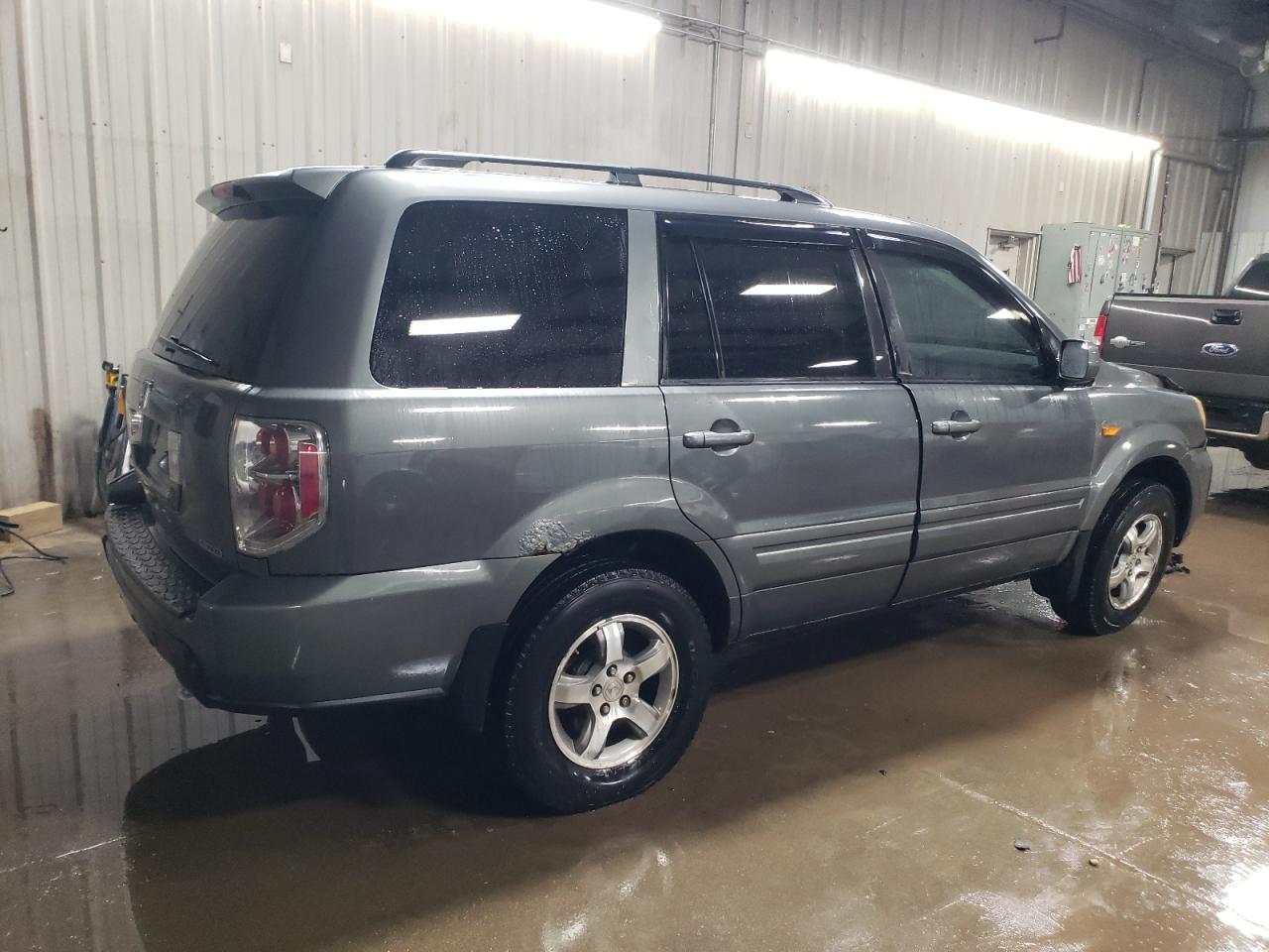 2007 Honda Pilot VIN 2HKYF18797H528559 Copart auction photo, front end damage thumbnail 3