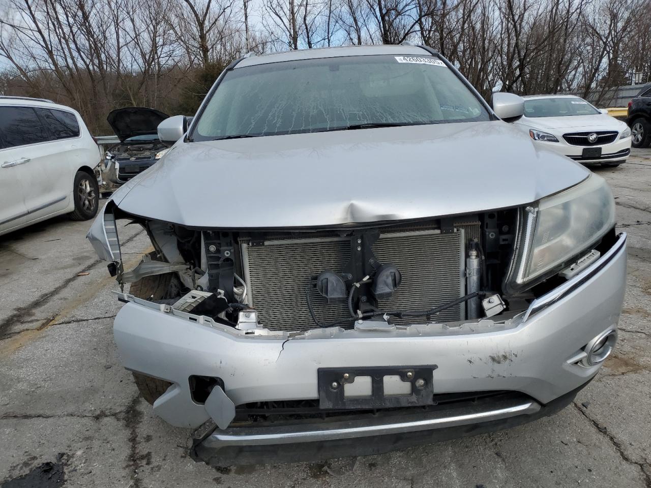 2014 Nissan Pathfinder VIN 5N1AR2MM1EC637600 Copart auction photo, front end damage thumbnail 5