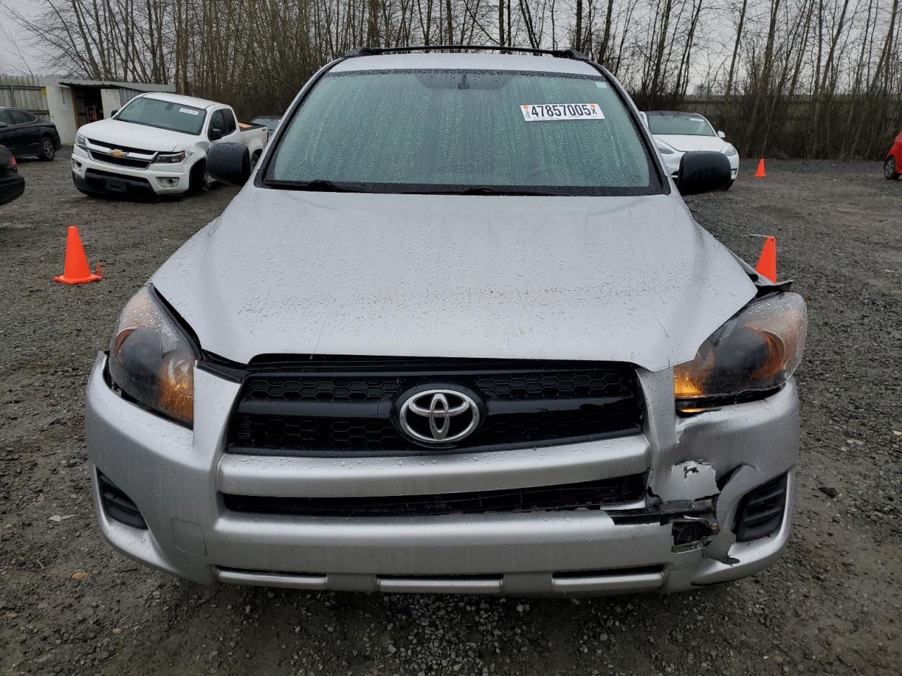 2011 Toyota RAV 4 VIN 2T3ZF4DV7BW053635 Copart auction photo, front end / side damage thumbnail 5