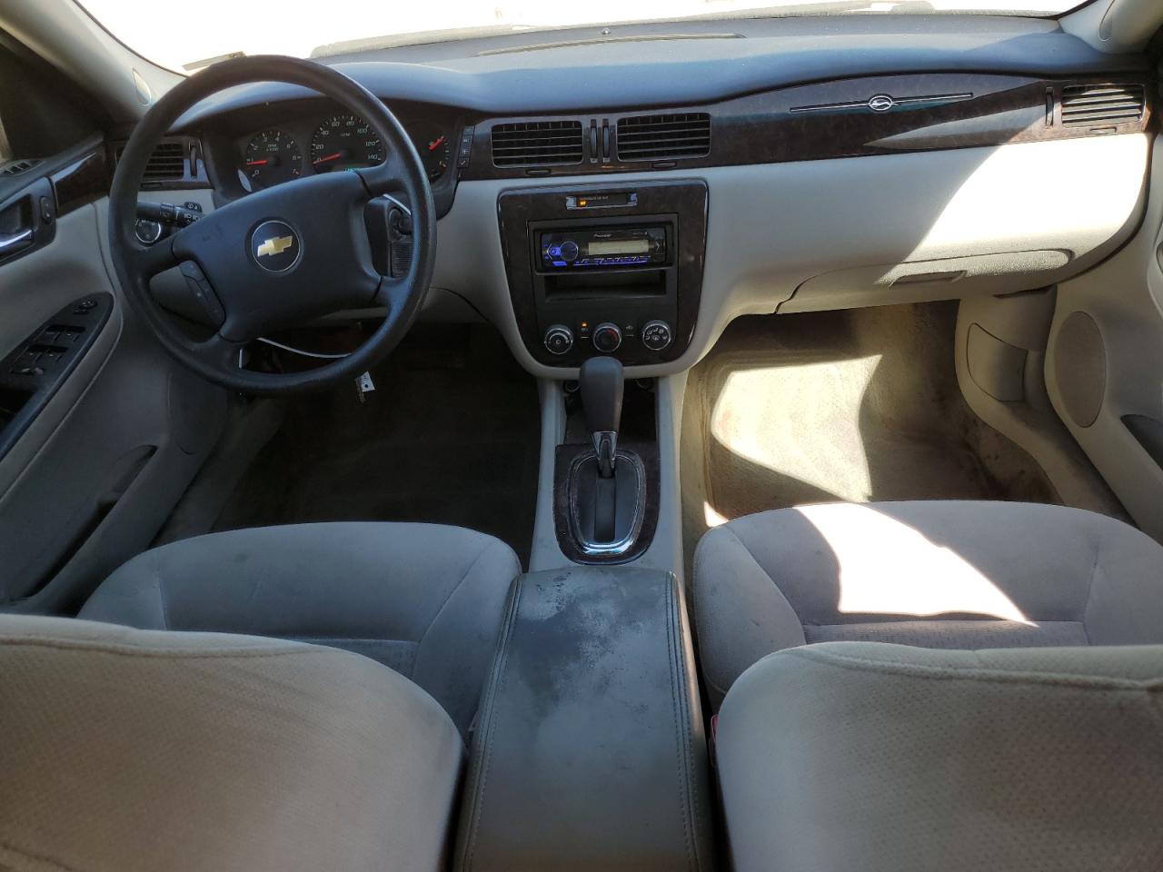 2012 Chevrolet Impala VIN 2G1WF5E37C1304470 Copart auction photo, front end / side damage thumbnail 8