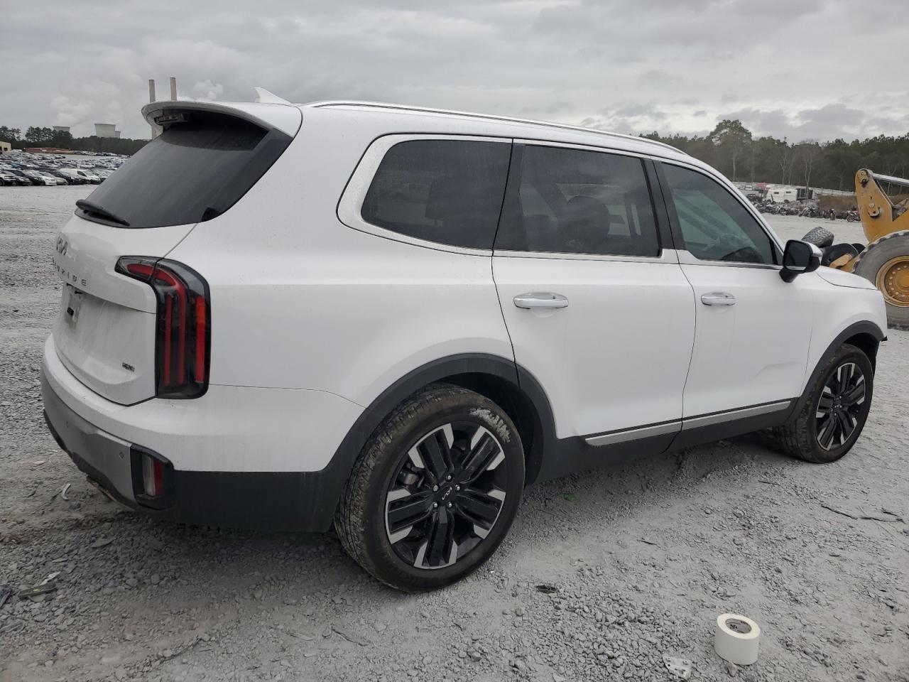 2024 KIA Telluride VIN 5XYP5DGC0RG426592 Copart auction photo, front end / minor dent/scratches damage thumbnail 3