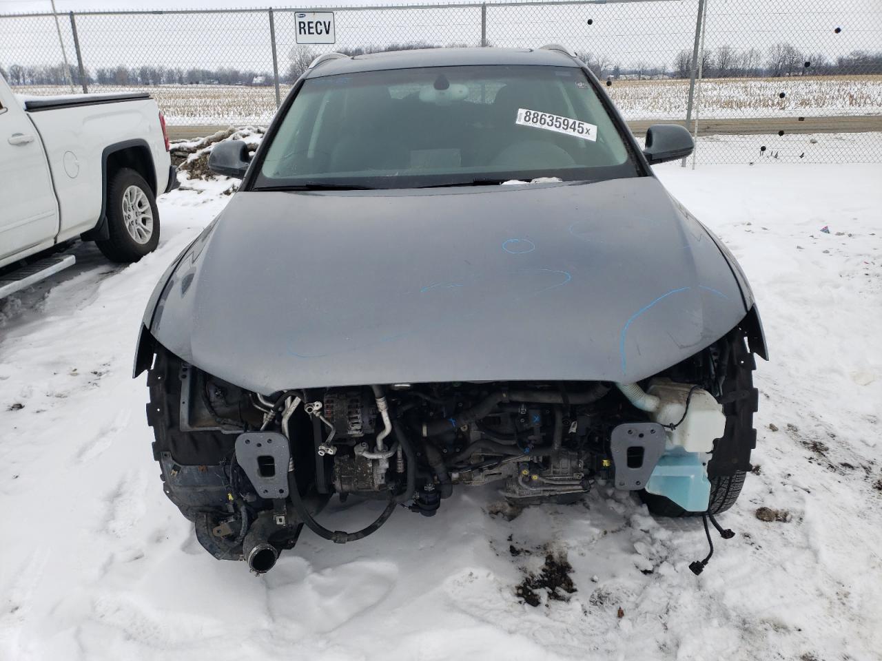 2015 Audi Q3 VIN WA1EFCFS4FR008194 Copart auction photo, front end / minor dent/scratches damage thumbnail 5