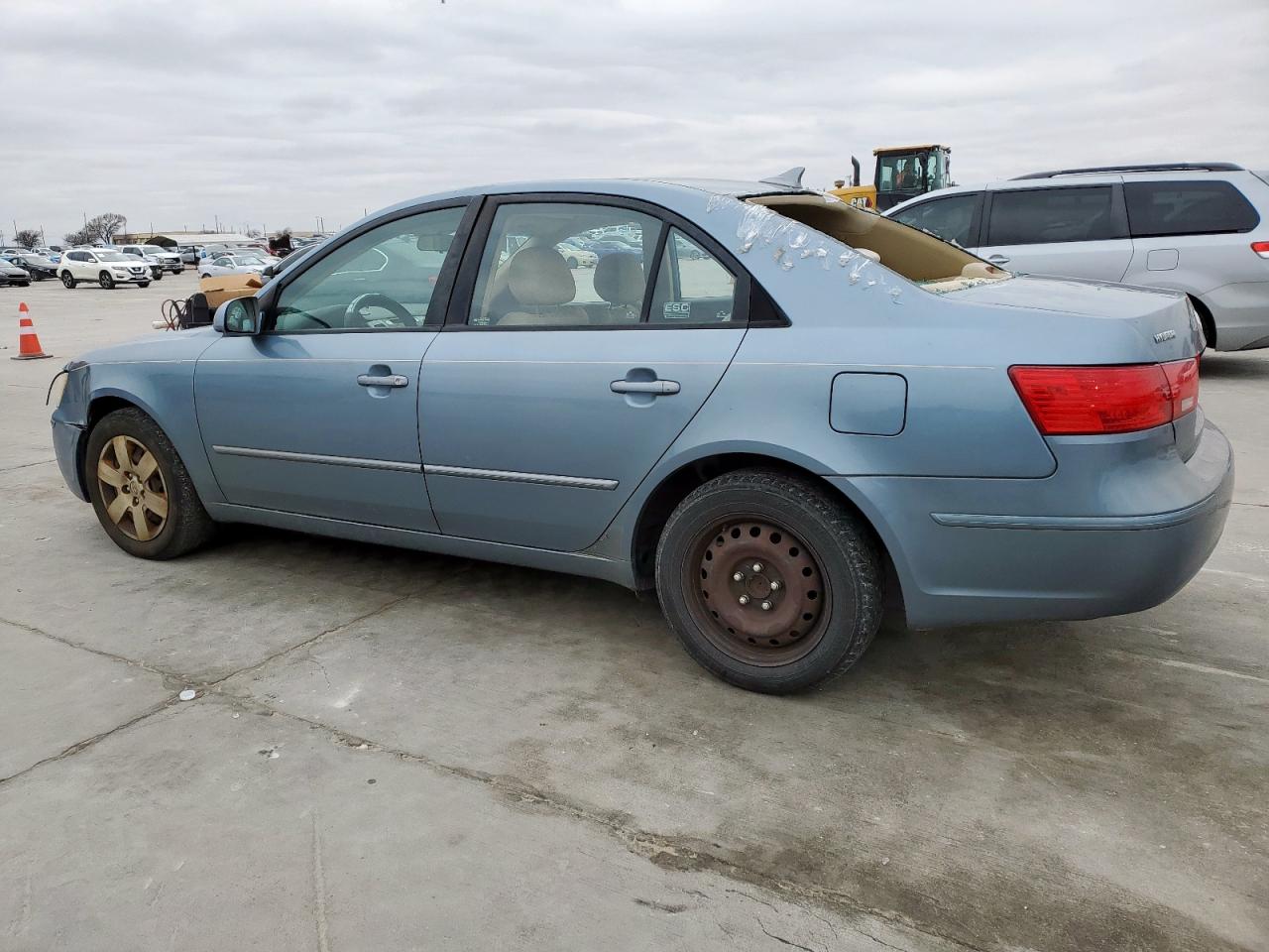 2009 Hyundai Sonata VIN 5NPET46CX9H426946 Copart auction photo, hail / front end damage thumbnail 2