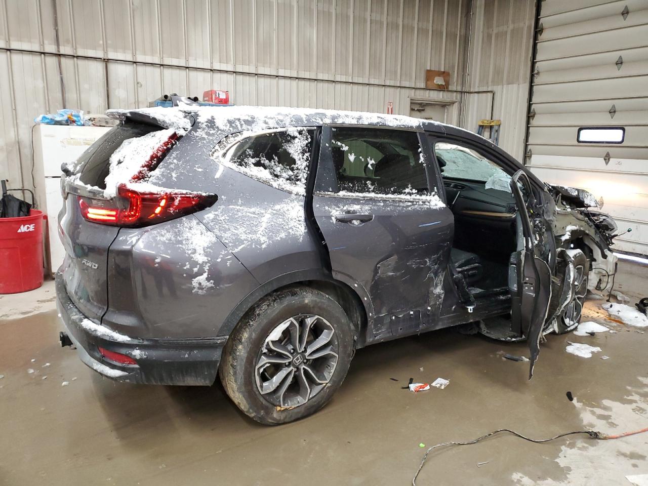 2022 Honda CR-V VIN 2HKRW2H84NH600302 Copart auction photo, front end / side damage thumbnail 3