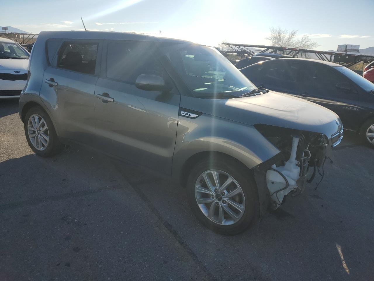 2019 KIA Soul VIN KNDJP3A56K7000722 Copart auction photo, vandalism damage thumbnail 4