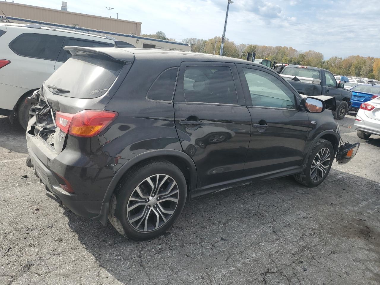 2018 Mitsubishi Outlander VIN JA4AP3AWXJU025321 Copart auction photo, front end / rear end damage thumbnail 3