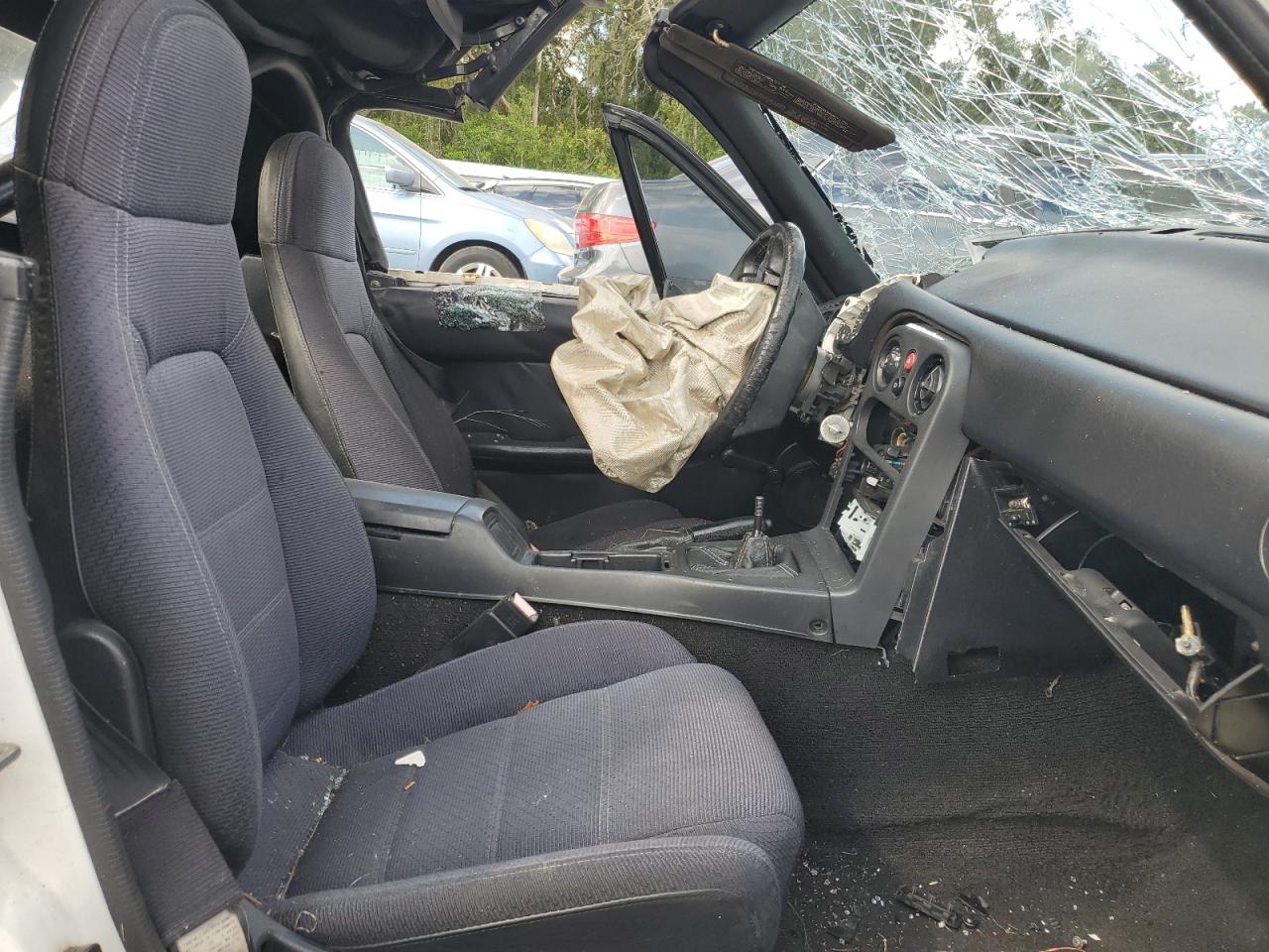 1991 Mazda MX-5 VIN JM1NA3516M1216635 Copart auction photo, all over damage thumbnail 7