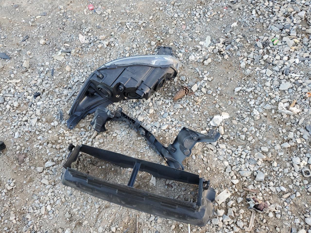 2017 Ford Focus VIN 1FADP3K26HL281671 Copart auction photo, front end damage thumbnail 12