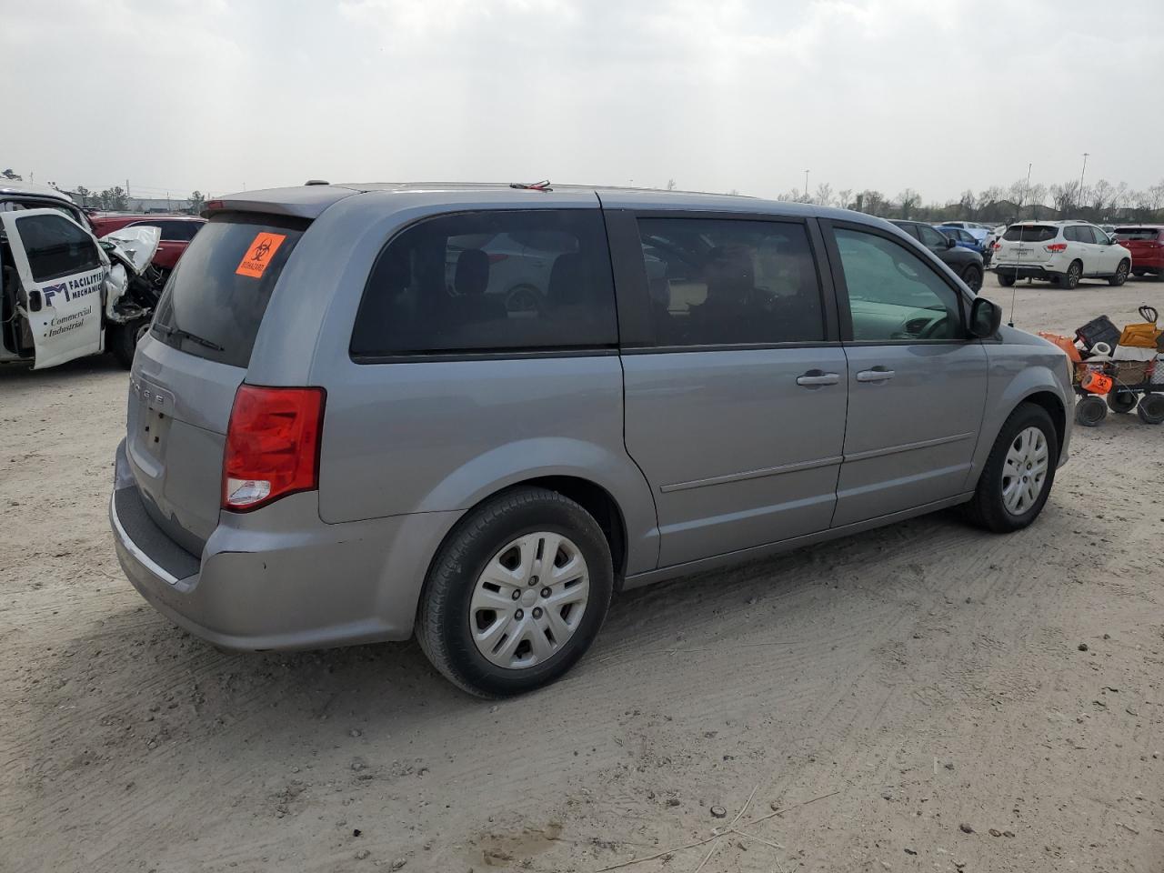 2014 Dodge Caravan VIN 2C4RDGBG4ER411350 Copart auction photo, side / minor dent/scratches damage thumbnail 3