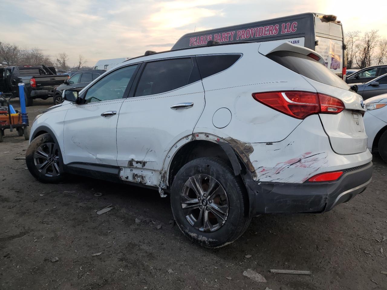 2016 Hyundai Santa Fe VIN 5XYZUDLB3GG336035 Copart auction photo, all over damage thumbnail 2