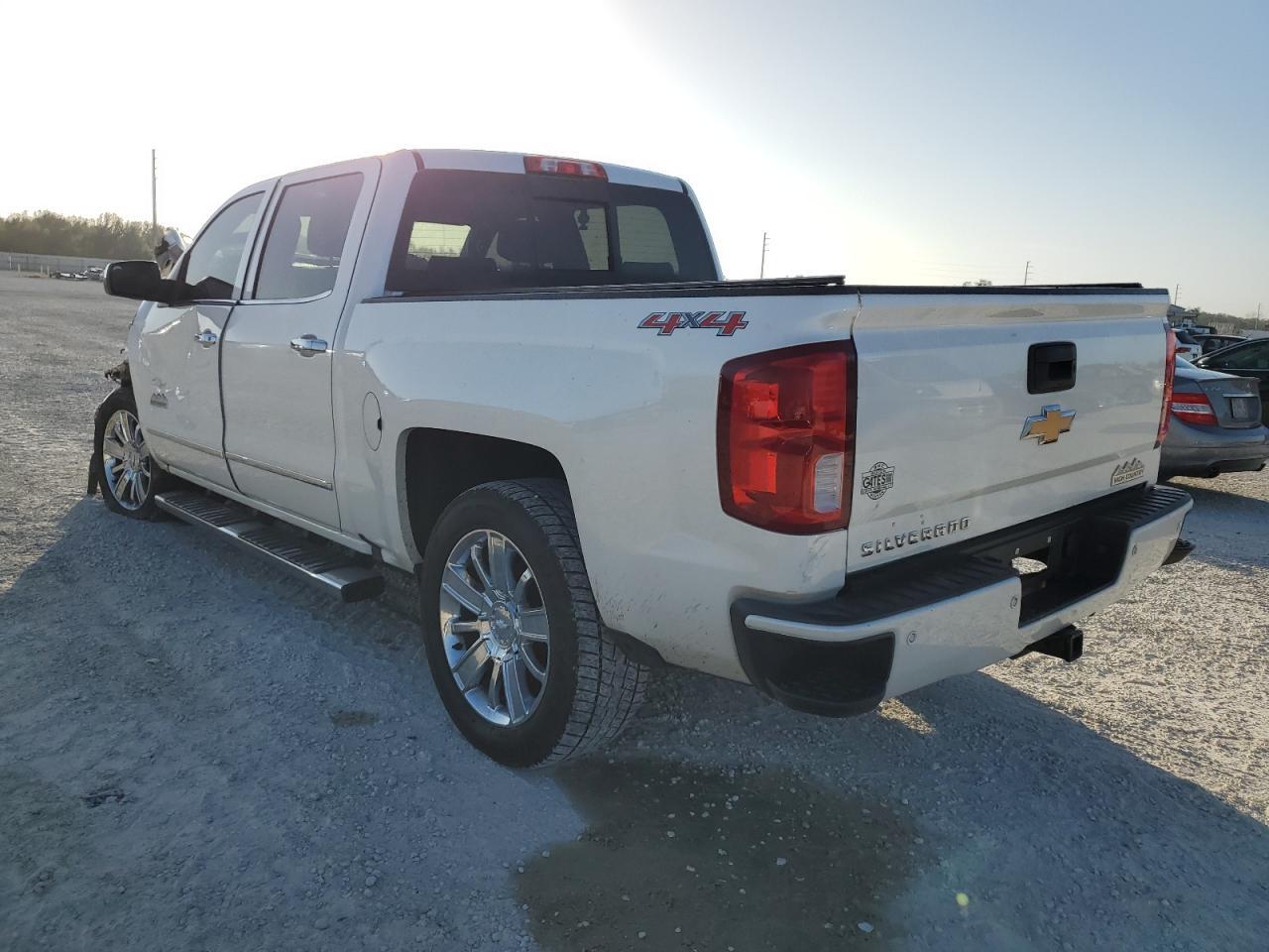 2017 Chevrolet Silverado VIN 3GCUKTEJ3HG314554 Copart auction photo, front end / side damage thumbnail 2