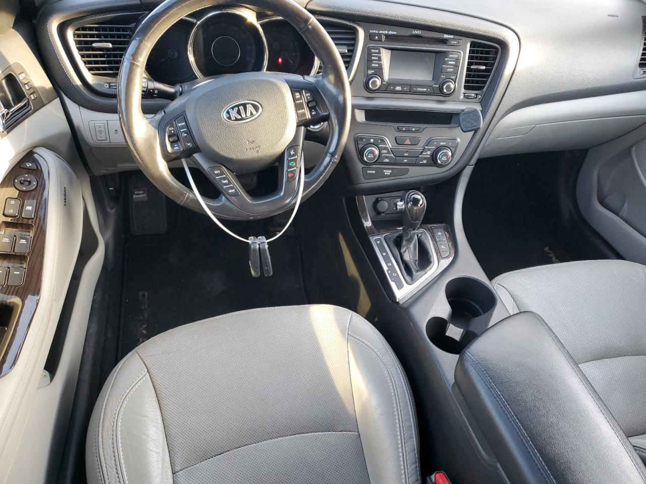 2013 KIA Optima VIN 5XXGN4A70DG219791 Copart auction photo, rear end / minor dent/scratches damage thumbnail 8