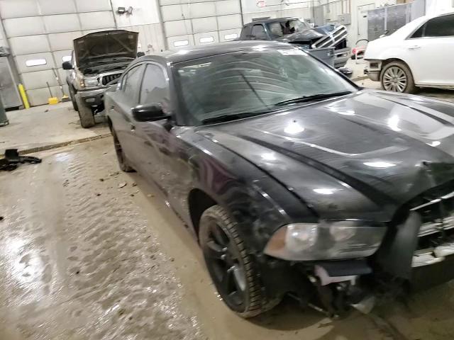 2013 Dodge Charger VIN 2C3CDXBG1DH625372 Copart auction photo, front end / minor dent/scratches damage thumbnail 11