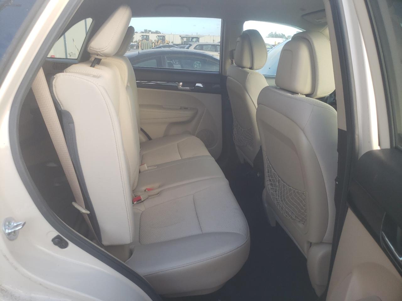 2011 KIA Sorento VIN 5XYKT4A23BG111386 Copart auction photo, front end / minor dent/scratches damage thumbnail 11