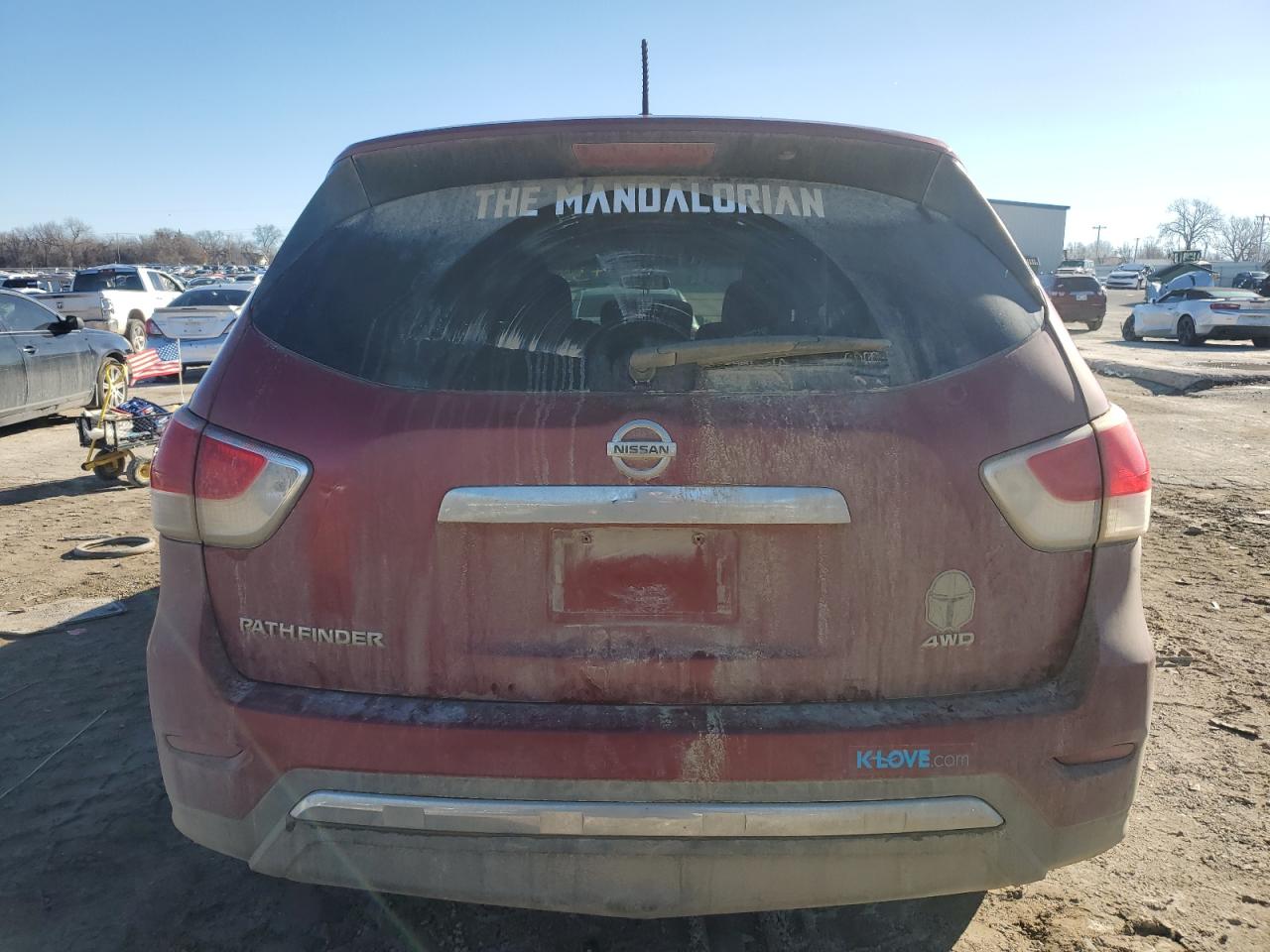 2016 Nissan Pathfinder VIN 5N1AR2MM1GC634733 Copart auction photo, undercarriage / minor dent/scratches damage thumbnail 6