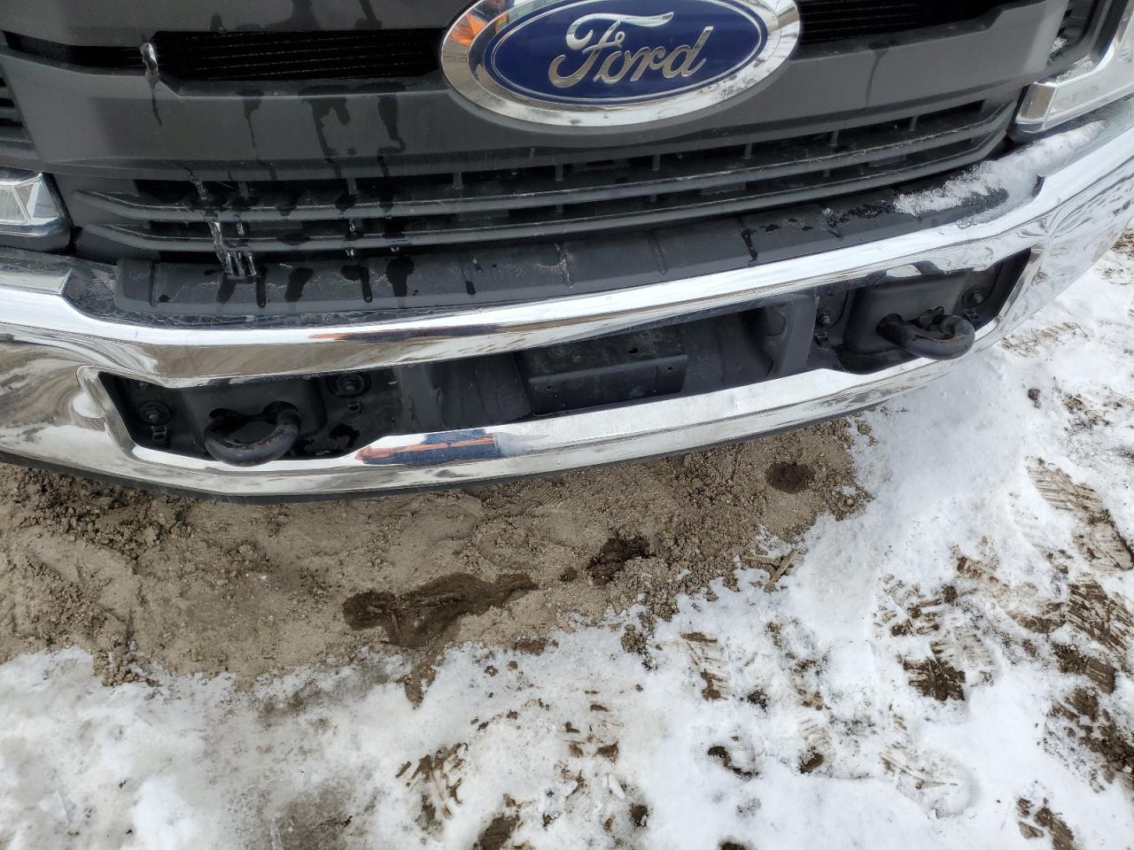 2018 Ford F450 VIN 1FD0X4GT4JEB09399 Copart auction photo, undercarriage damage thumbnail 9