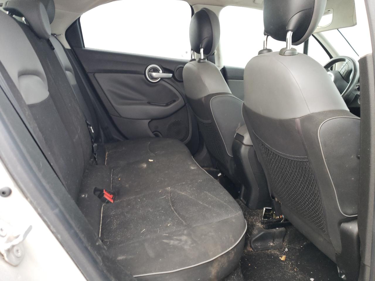 2016 Fiat 500 VIN ZFBCFXBT1GP396052 Copart auction photo, side / minor dent/scratches damage thumbnail 11