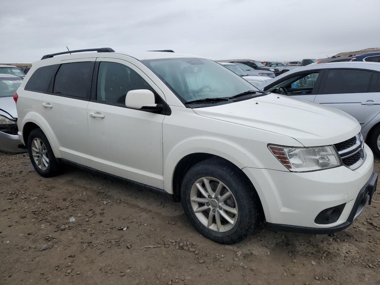 2013 Dodge Journey VIN 3C4PDDBG9DT685399 Copart auction photo, minor dent/scratches damage thumbnail 4